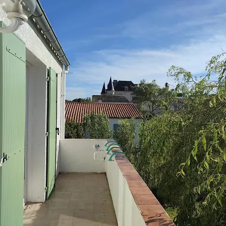 Hébergement de vacances Casa Bianca, 8 à 10 Personnes, Georges D'oléron Saint-Georges-d'Oleron